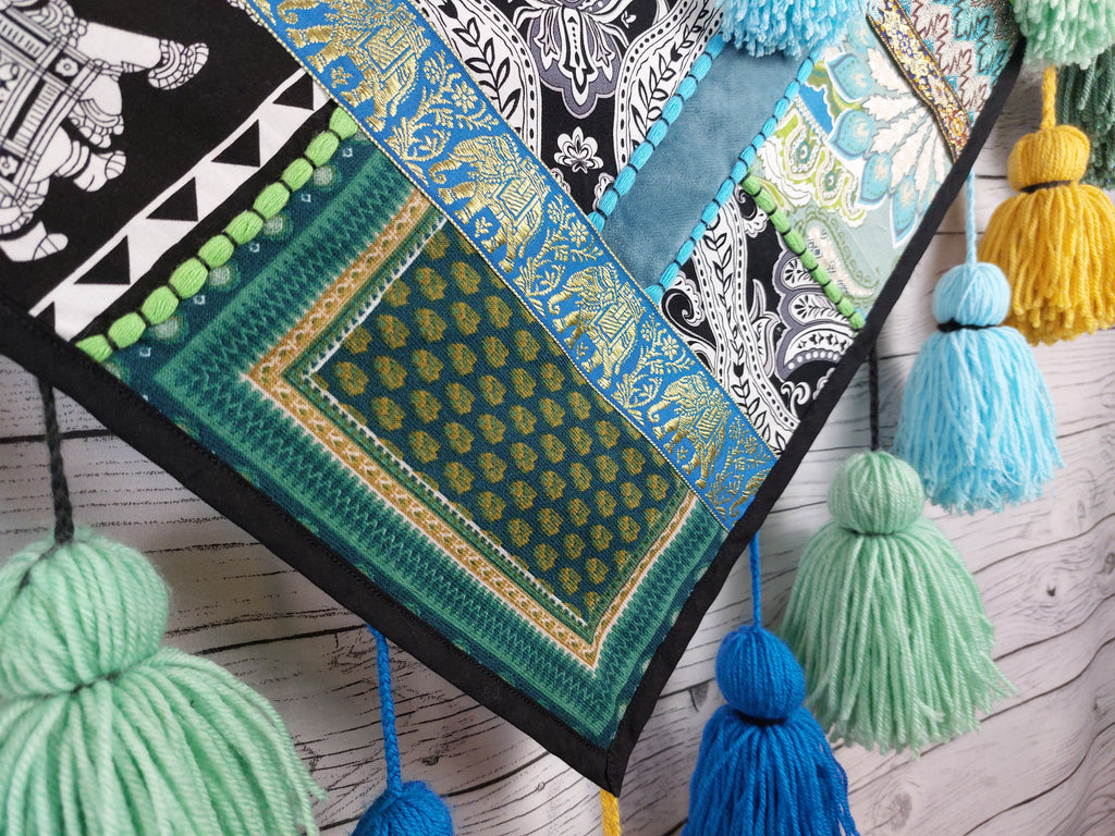 Tassel Belt "Turquoise Elephant", Quastengürtel für FCBD, ATS, ITS, Bauchtanz Gürtel, abnehmbare Quasten
