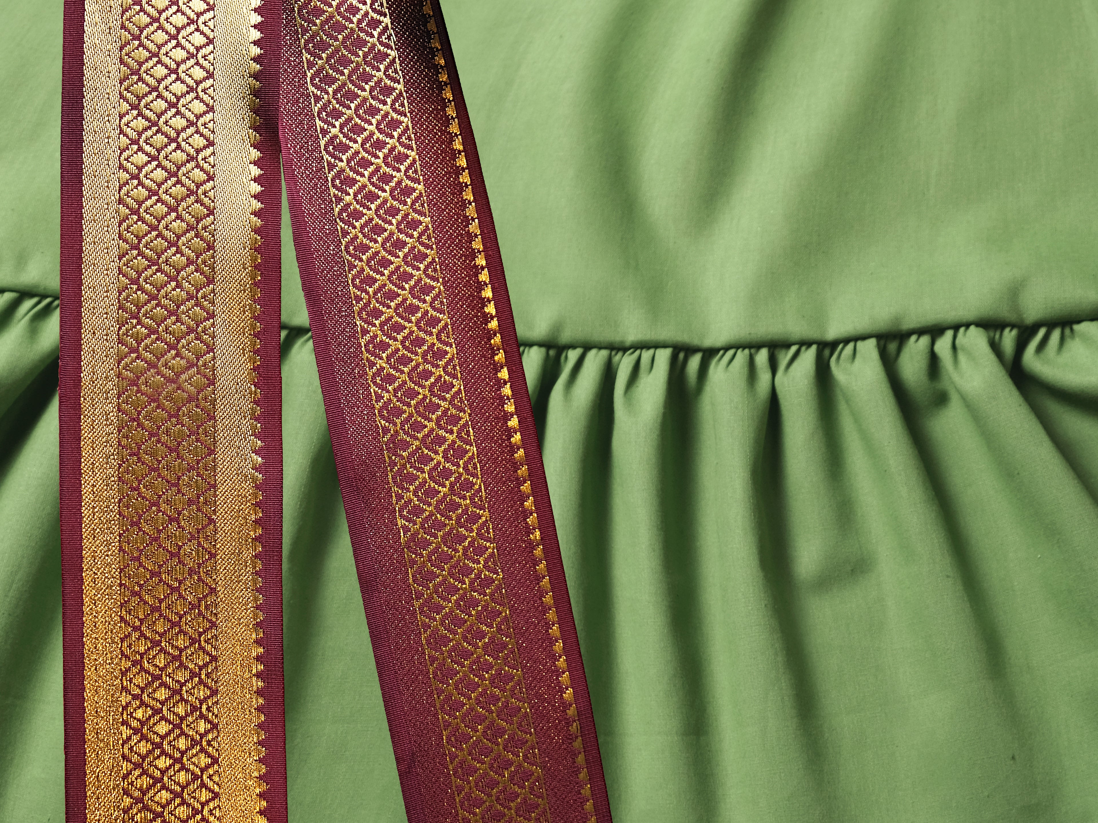 Grüner 25 Yard Padma Rock - Wähle Sari-Borte, Länge & Weite | Bellydance FCBD, ATS, Tribal Fusion