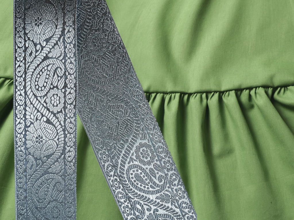 25-Yard Bauchtanzrock, frühlingsgrün - individuelle Sari-Borte, Länge & Weite | FCBD, ATS, Tribal Fusion | Cotton Bellydance Padma Skirt